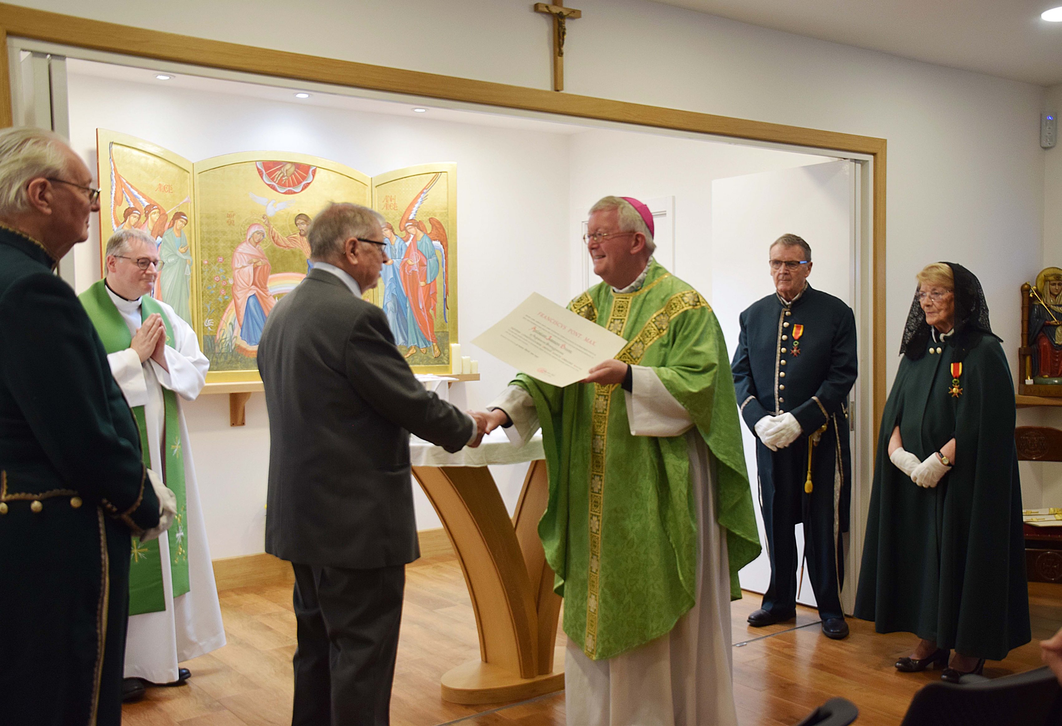 Tony receives a Papal award
